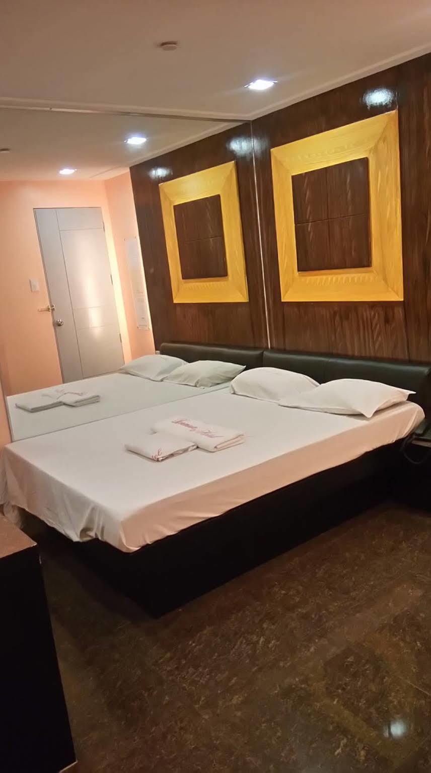 Bermuda Hotel Mandaluyong Exterior photo